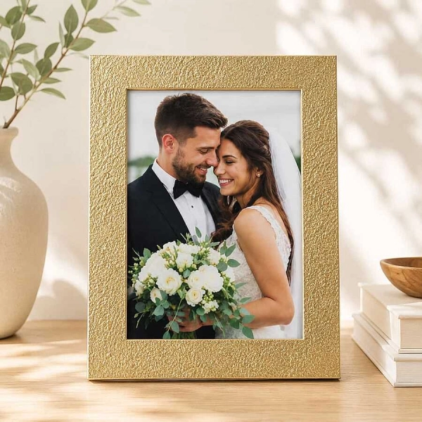 Dekoratif Altın Metalik Fotoğraf Çerçevesi